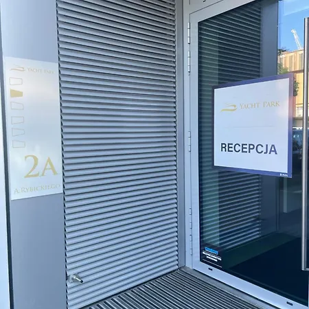 Faltom 6 Yacht Park Premium Апартаменты