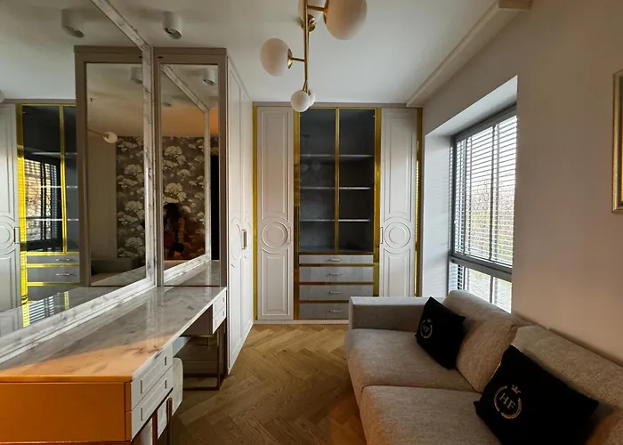 Faltom 6 Yacht Park Premium * Gdynia